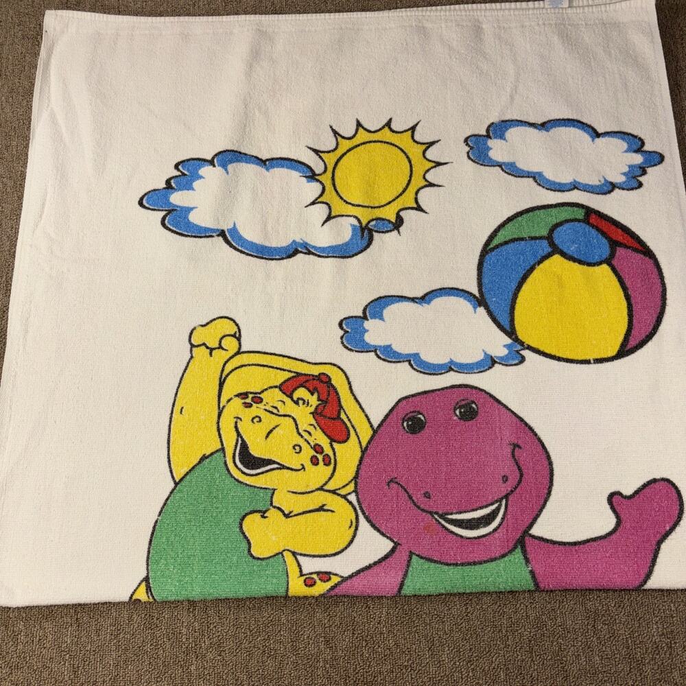 Vintage 1996 Barney Bath Towel Baby Bop White 30x54 Beach Pool